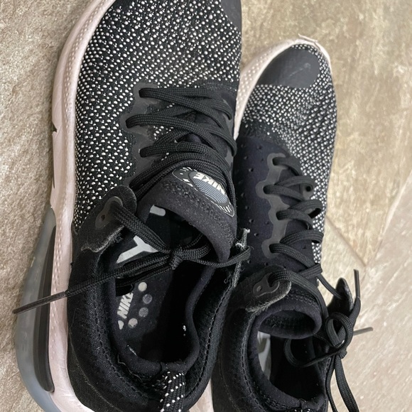 Nike Joyride Run Flyknit Women's size 8.5 used good condition - Picture 6 of 6